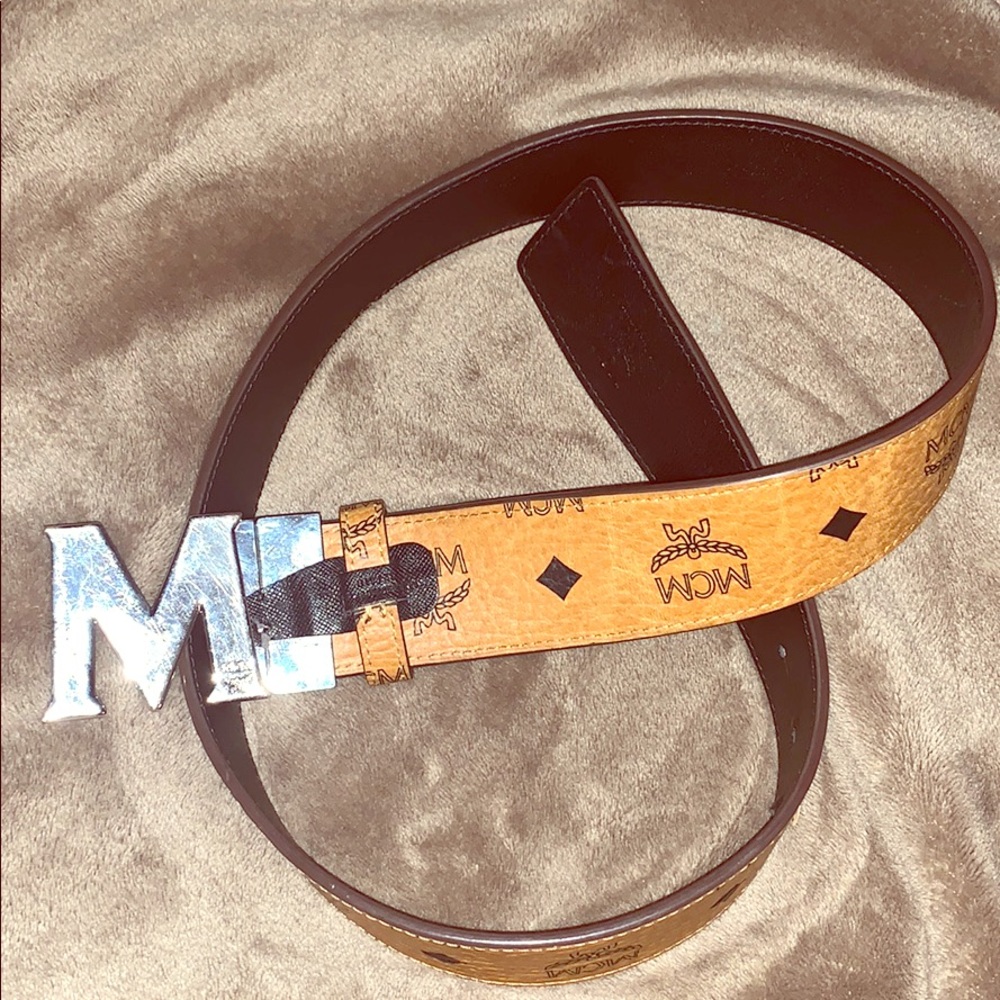 Authentic Men’s MCM belt.